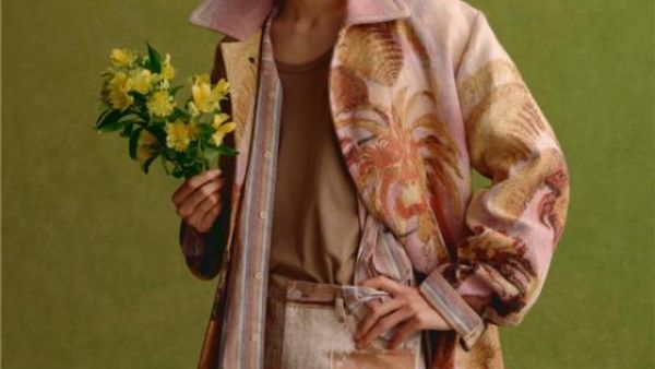 NET-A-PORTER 四周年纪念日
